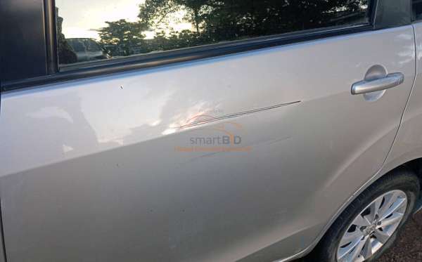 SUZUKI ERTIGA