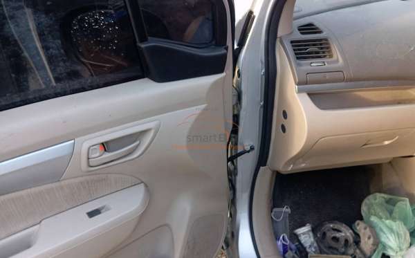 SUZUKI ERTIGA