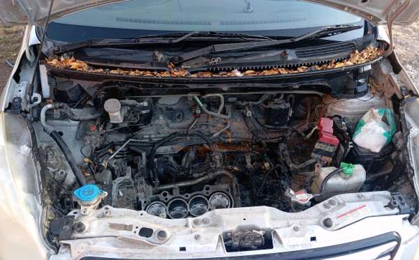 SUZUKI ERTIGA