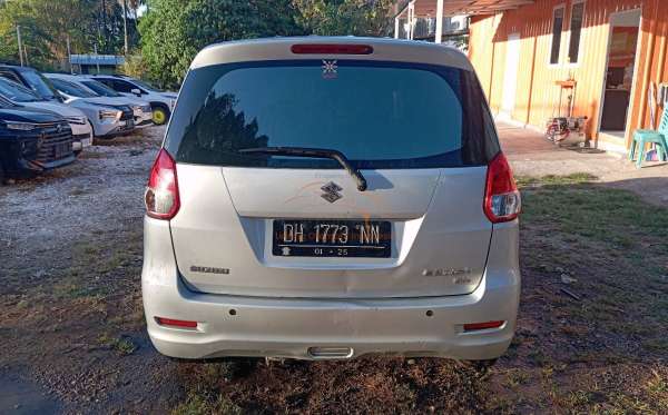 SUZUKI ERTIGA