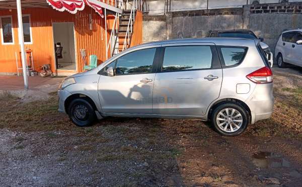 SUZUKI ERTIGA