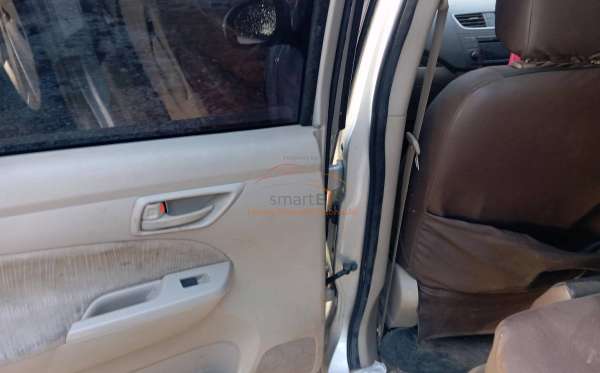 SUZUKI ERTIGA