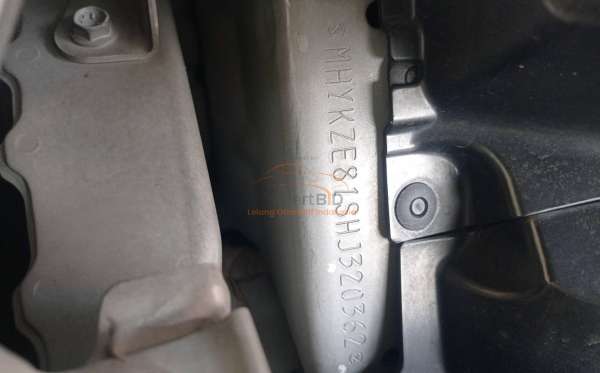 SUZUKI ERTIGA