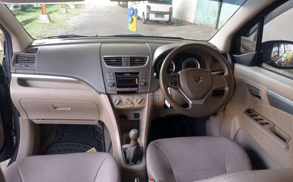 SUZUKI ERTIGA