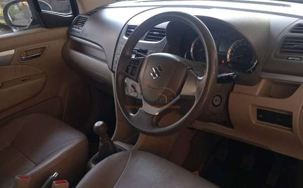SUZUKI ERTIGA