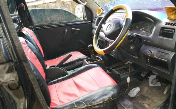 SUZUKI MEGA CARRY