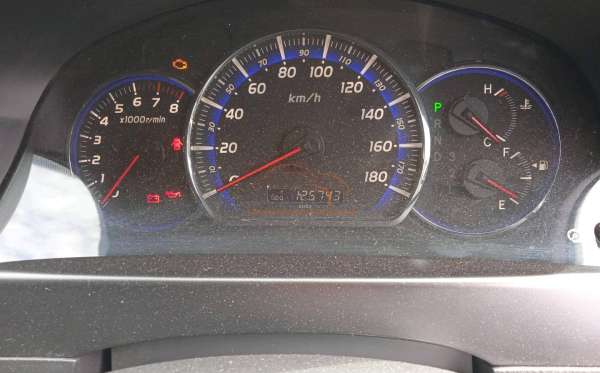 TOYOTA ALPHARD 2.4