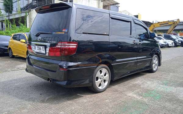 TOYOTA ALPHARD 2.4