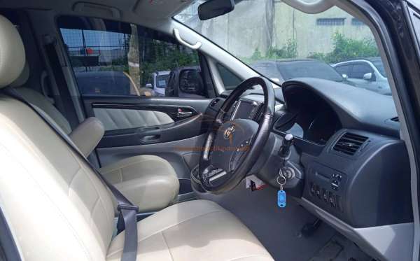 TOYOTA ALPHARD 2.4