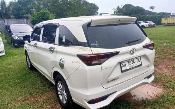 TOYOTA AVANZA 1.3 E