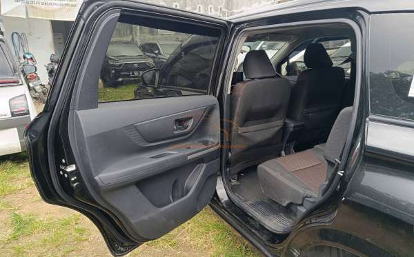 TOYOTA AVANZA 1.5 G