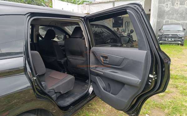 TOYOTA AVANZA 1.5 G