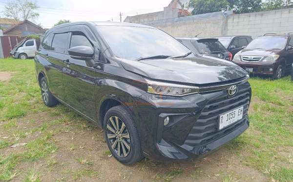 TOYOTA AVANZA 1.5 G