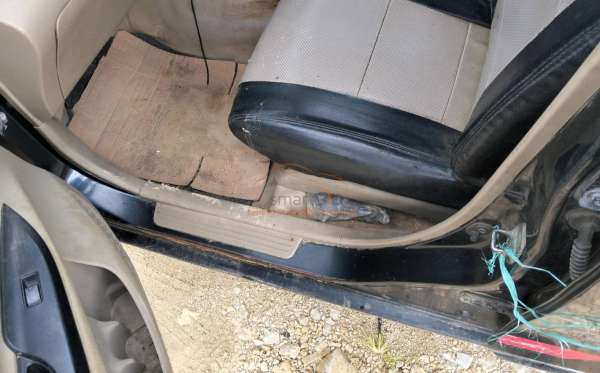 TOYOTA  AVANZA  G