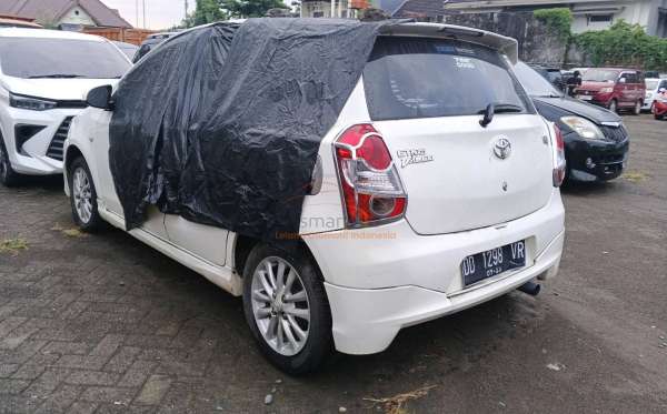 TOYOTA ETIOS
