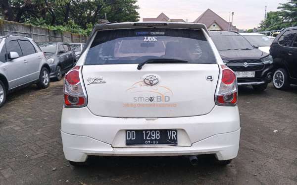 TOYOTA ETIOS