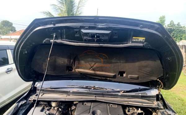 TOYOTA INNOVA 2.4 G
