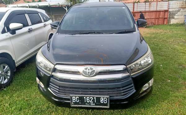 TOYOTA INNOVA 2.4 G