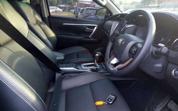 TOYOTA FORTUNER 2.8 VRZ