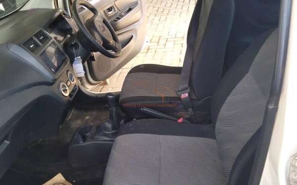 DAIHATSU  AYLA  1.0 D