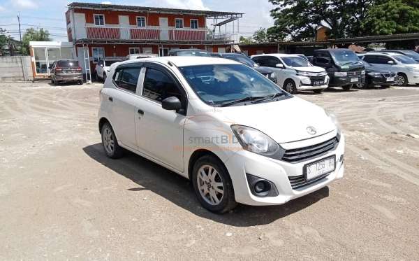 DAIHATSU  AYLA  1.0 D