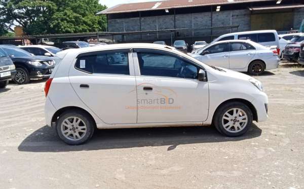 DAIHATSU  AYLA  1.0 D