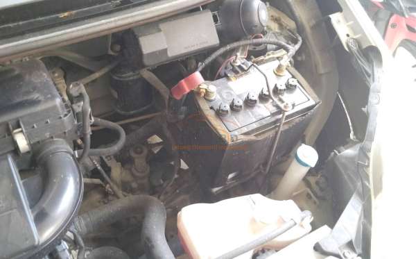 DAIHATSU  AYLA  1.0 D