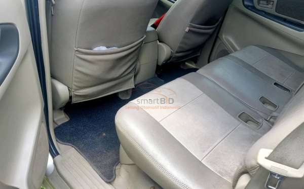 TOYOTA  KIJANG  INNOVA G