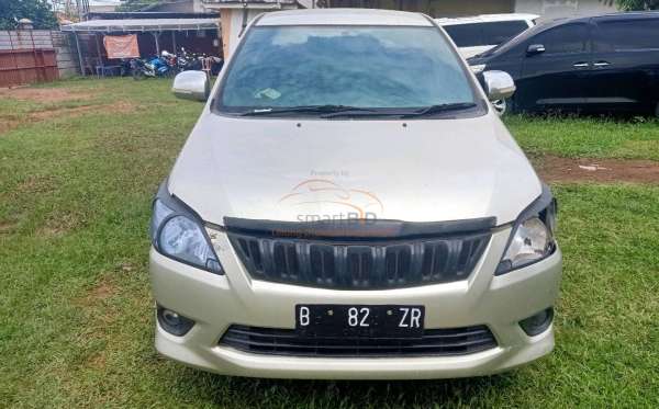 TOYOTA  KIJANG  INNOVA G