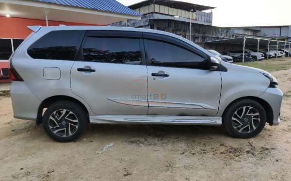 TOYOTA NEW AVANZA VELOZ 1.5