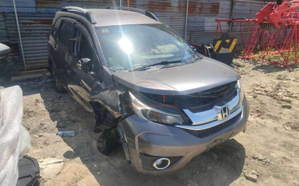 HONDA  BRV  1.5 S