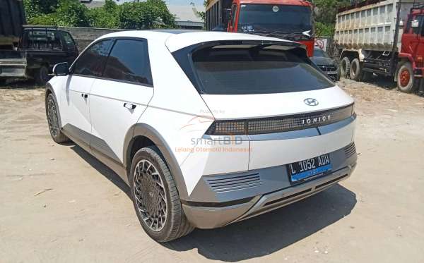 HYUNDAI IONIQ 5 EV SIGNATURE