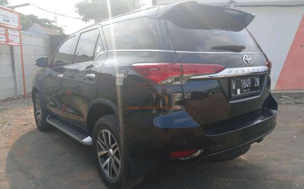 TOYOTA  FORTUNER  2.4 VRZ