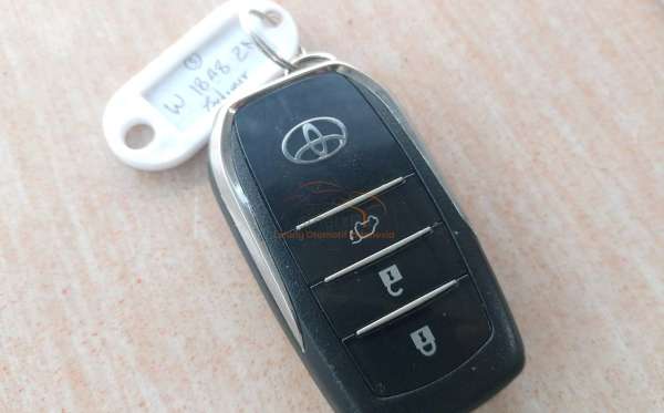 TOYOTA  FORTUNER  2.4 VRZ