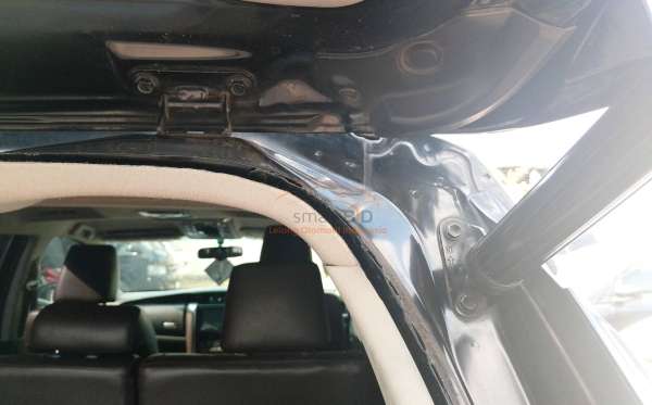 TOYOTA  FORTUNER  2.4 VRZ