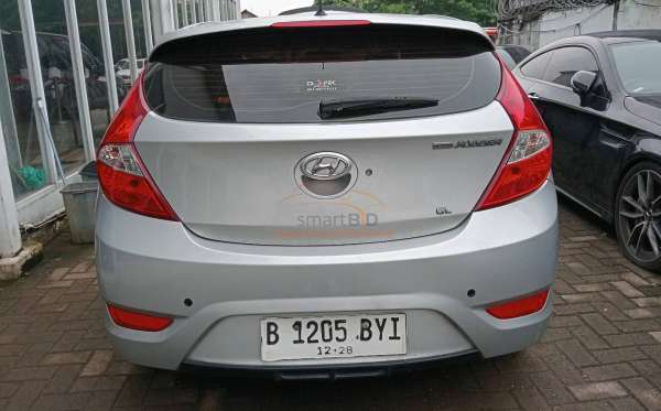 HYUNDAI  GRAND AVEGA  1.4 GL