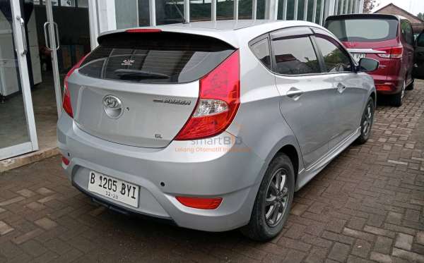 HYUNDAI  GRAND AVEGA  1.4 GL