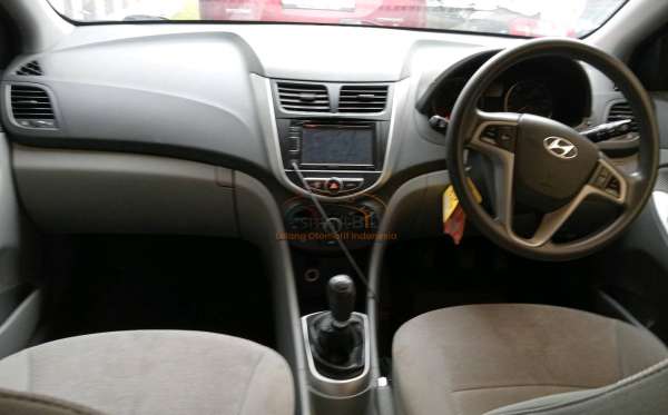 HYUNDAI  GRAND AVEGA  1.4 GL