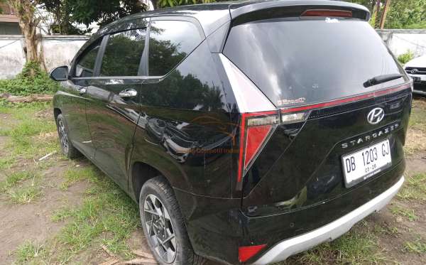 HYUNDAI STARGAZER STYLE AT