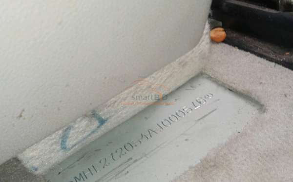 MERCEDES BENZ E 300 CKD AT