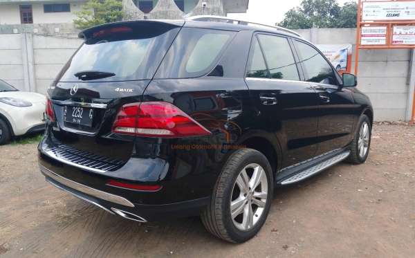 MERCEDES BENZ GLE 400