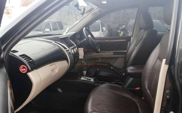 MITSUBISHI PAJERO SPORT