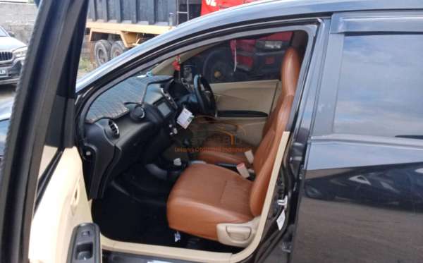 HONDA  MOBILIO  DD4 1.5 E M CVT CKD