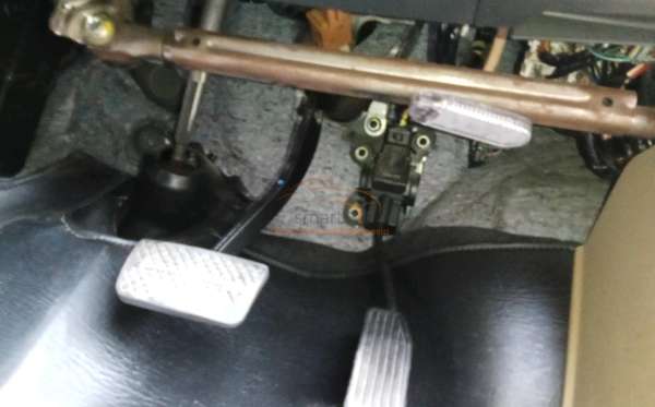 HONDA  MOBILIO  DD4 1.5 E M CVT CKD