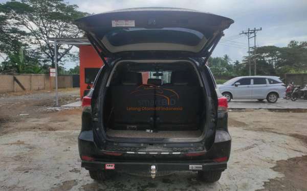 TOYOTA FORTUNER 2.7 SRZ