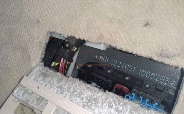 MERCEDES BENZ S400 L