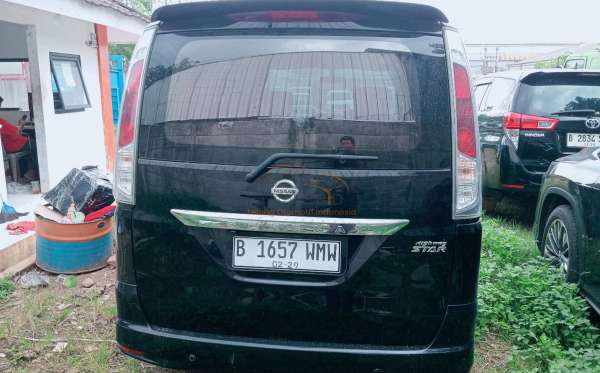 NISSAN SERENA HIGWAY STAR 2.0