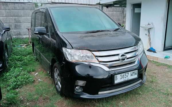 NISSAN SERENA HIGWAY STAR 2.0