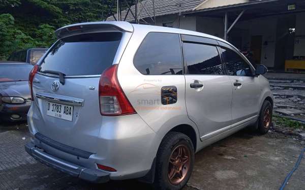 TOYOTA AVANZA 1.3 G