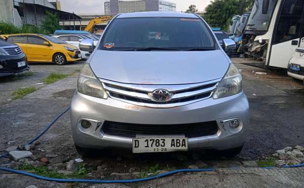 TOYOTA AVANZA 1.3 G